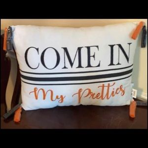 Small Halloween accent pillow